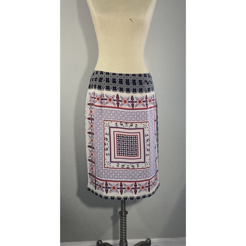 Forever 21 Womens L Knee Length Straight Pencil Skirt Back Zip & Slit Geo Floral